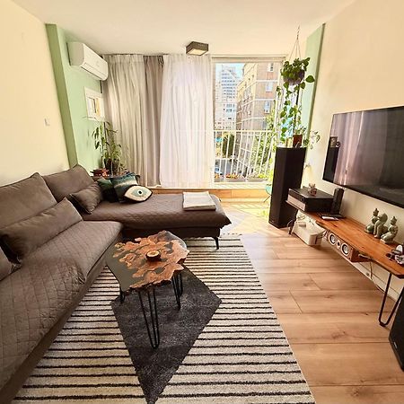 High-End Apartment , With A Private Parking And An Elavator テル・アビブ エクステリア 写真